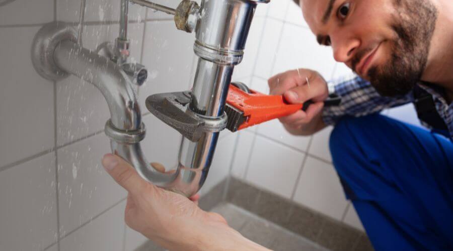 Professional expert plumbing services in Saint Charles, IA
